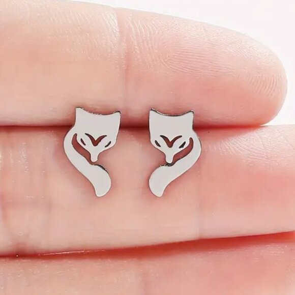 Curled Fox Face Stainless Steel Stud Earrings #1485 - Picture 5 of 8